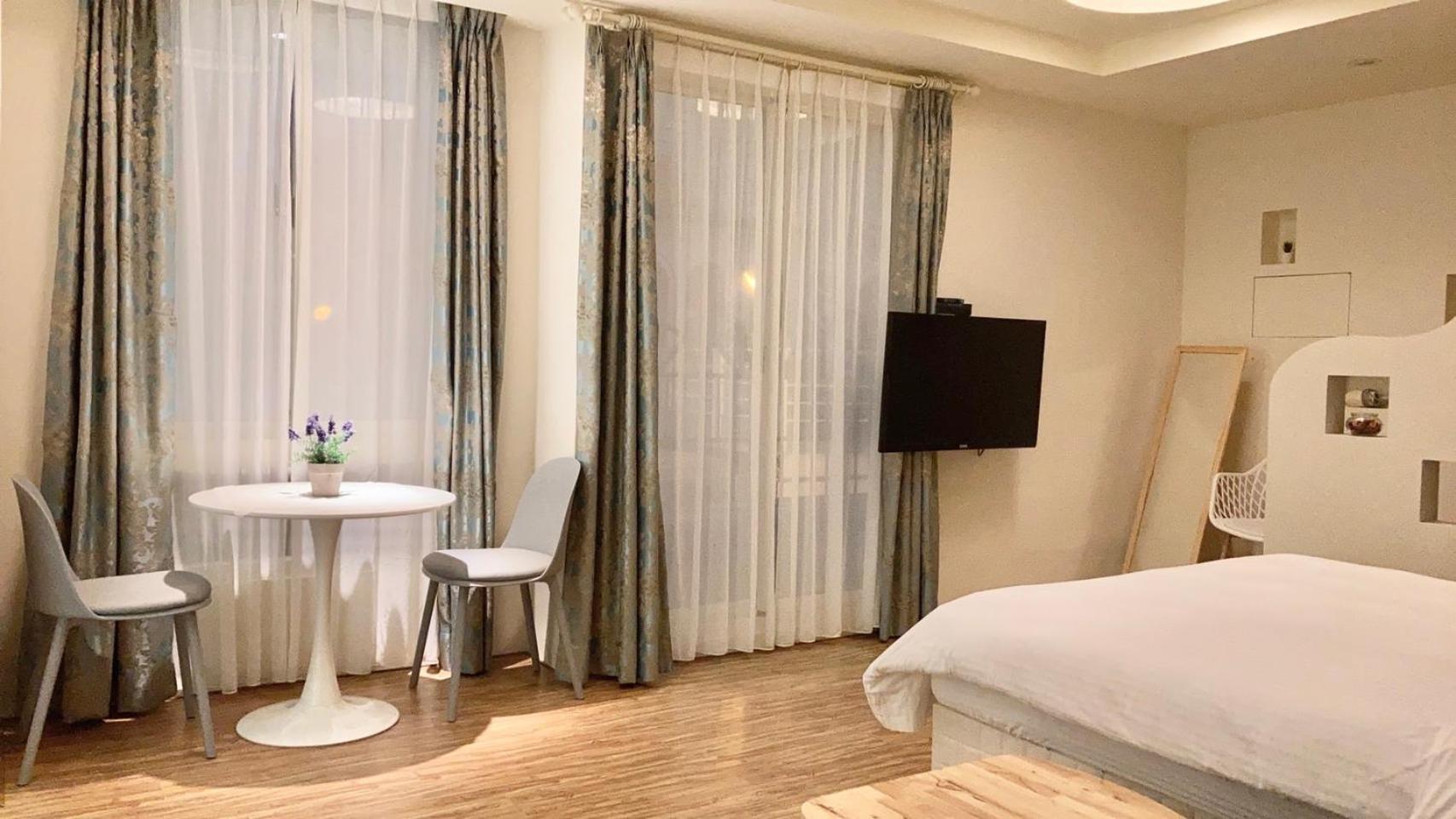 Honey B&B Хуалиен Сити Стая снимка